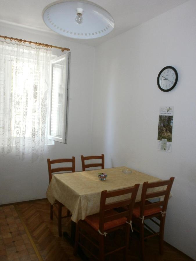 Apartments By The Sea Podgora, Makarska - 12326 Exterior foto