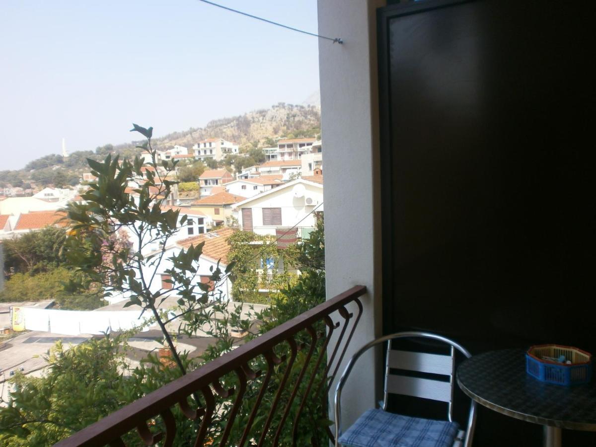 Apartments By The Sea Podgora, Makarska - 12326 Exterior foto
